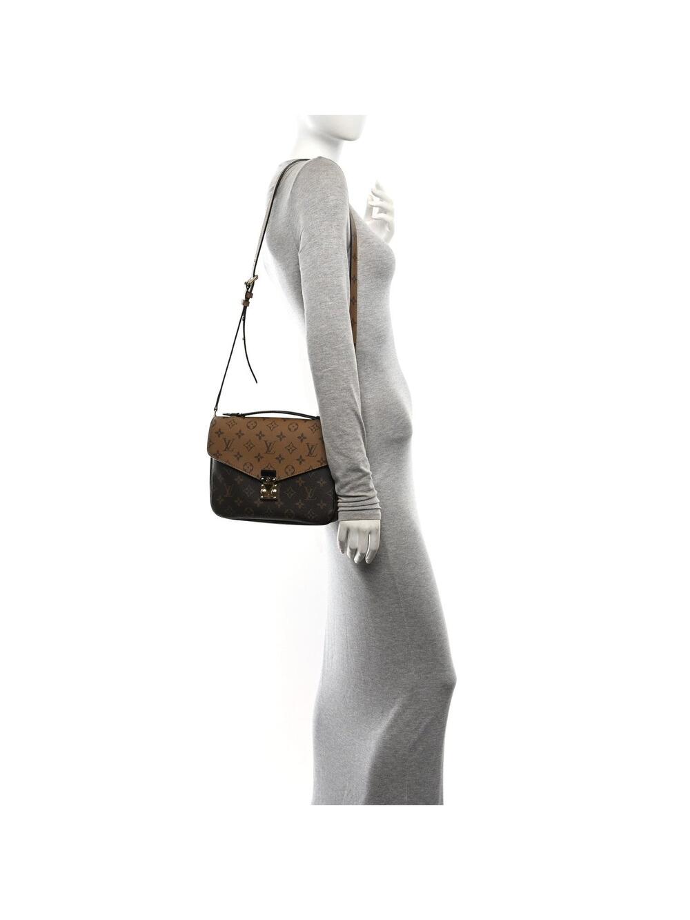 Louis Vuitton Reverse Pochette Metis #363687L18B